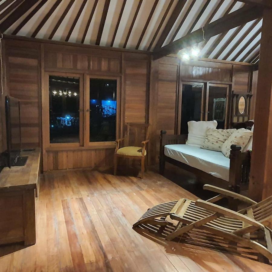 Wulan Cottage Lembang Buitenkant foto